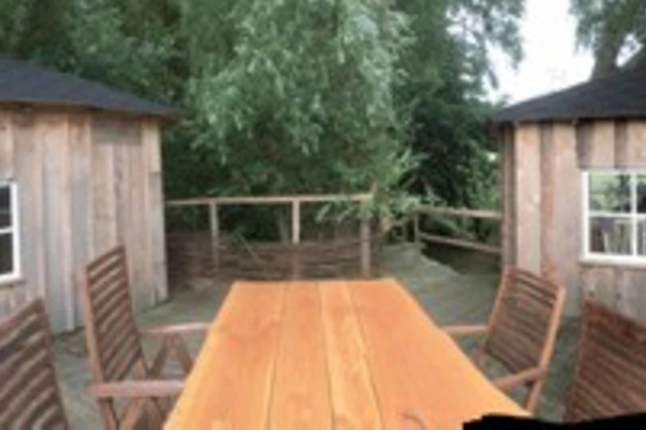 Treehouse B&B Rabjerg Экстерьер фото